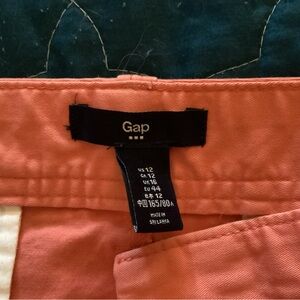 Super cute coral Gap shorts